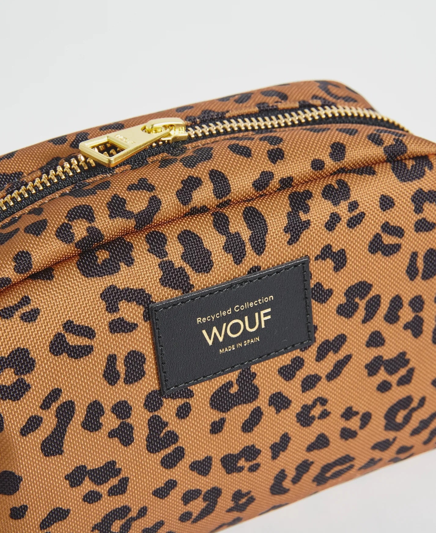 Agar Large Toiletry Bag - WOUF