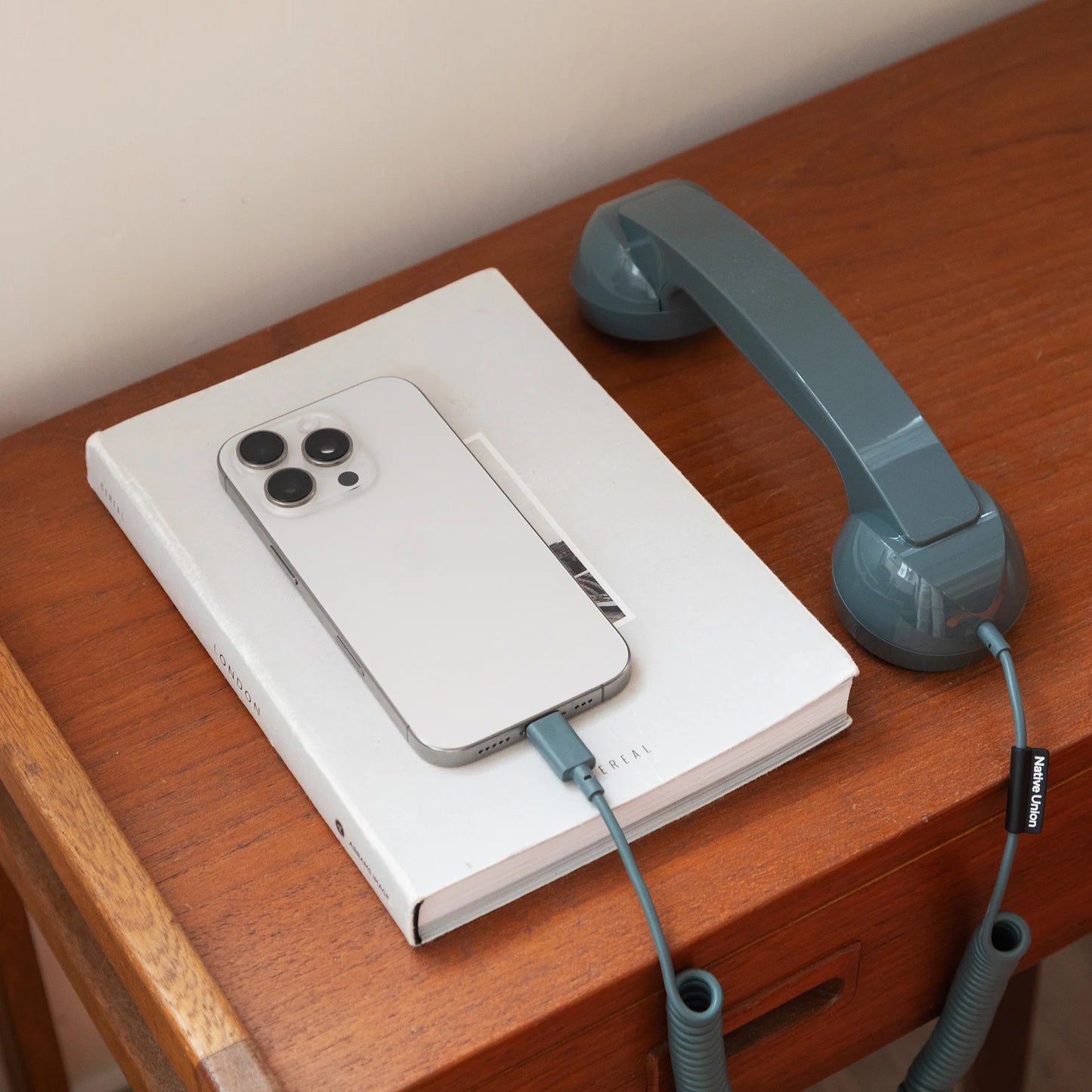 Pop phone - Slate green - Native Union
