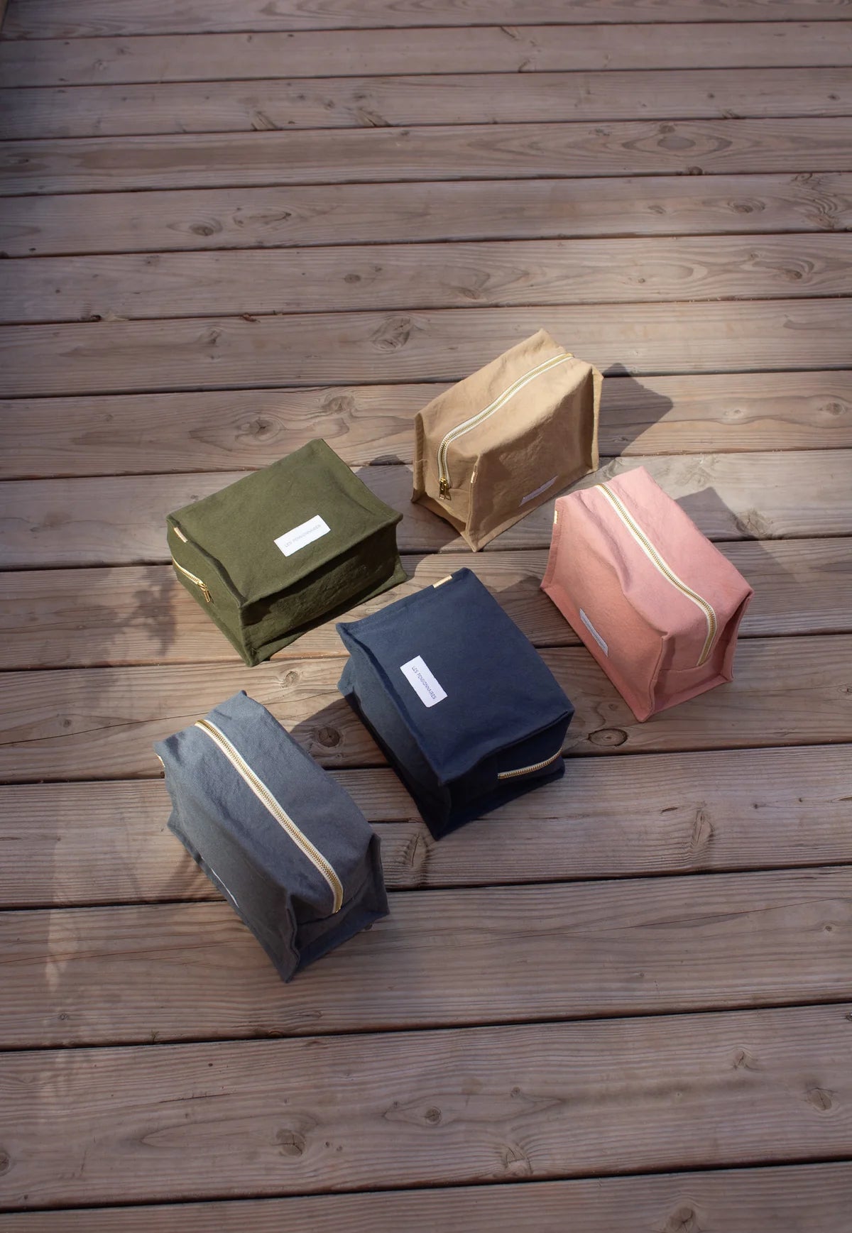 Trousse de toilette - cube - Bleu orage en épaisse toile de coton bio - Les pensionnaires