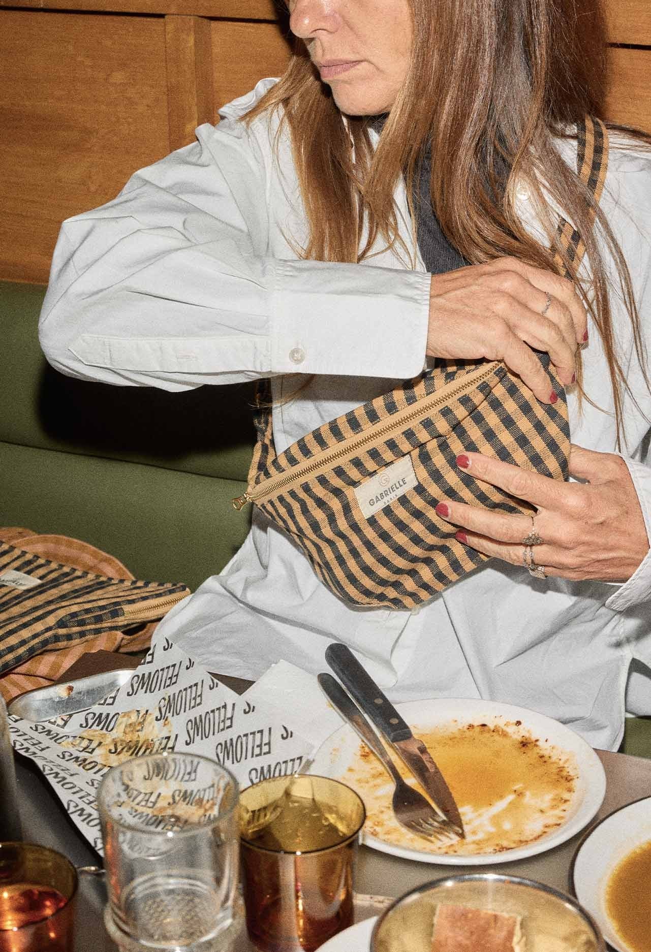 Sac - banane - Vichy café - Gabrielle Paris