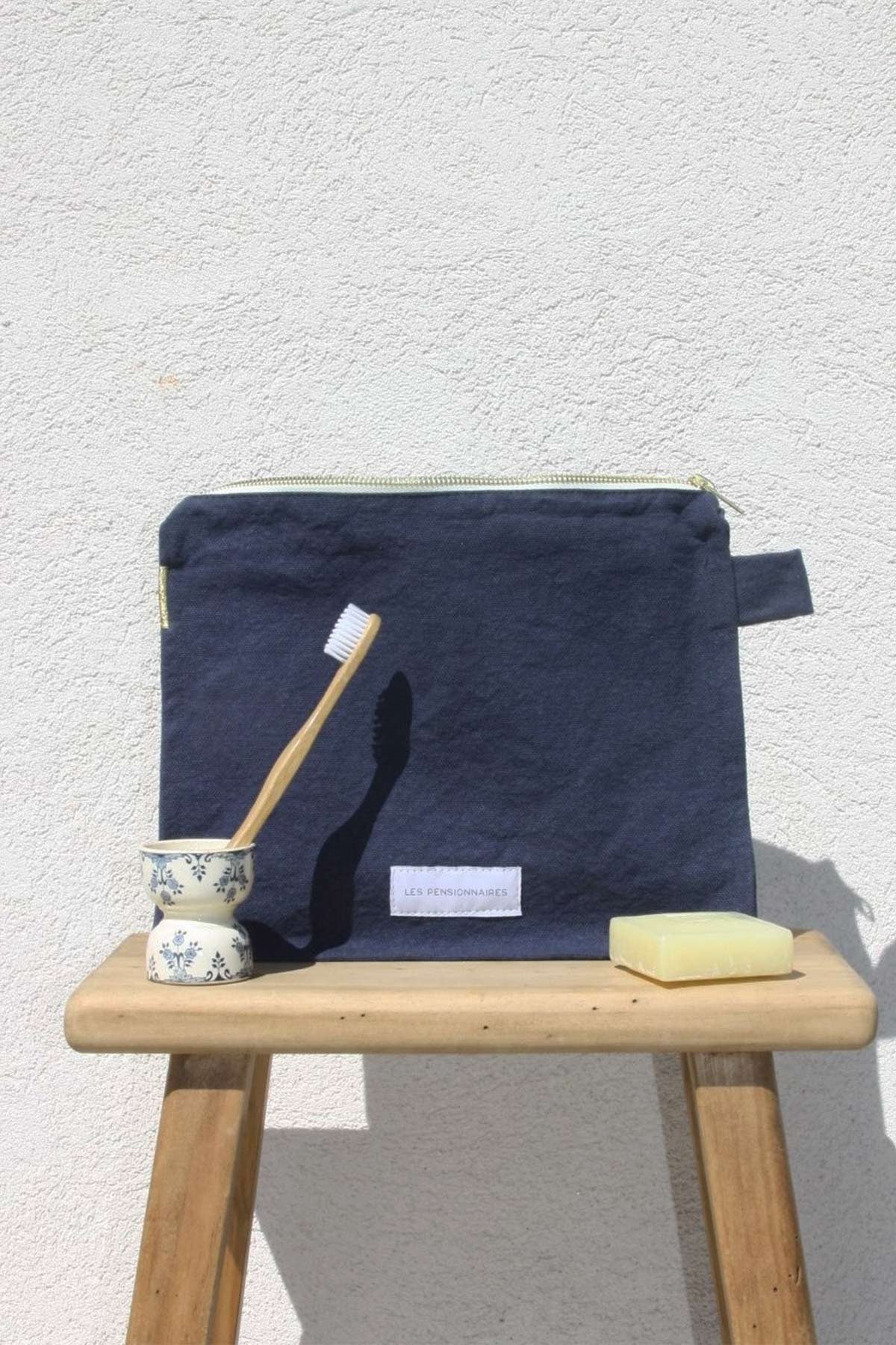 Trousse de toilette - bleu orage en épaisse toile de coton bio - Les pensionnaires
