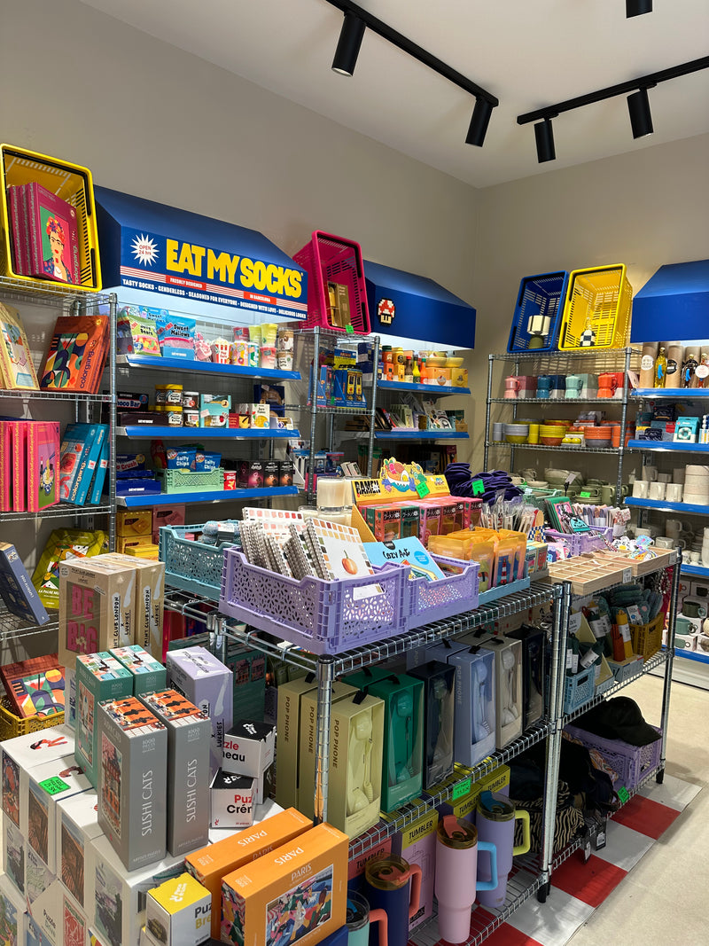 Supérette Olsons, petits cadeaux et papeterie 13 rue des Vierges à Vannes