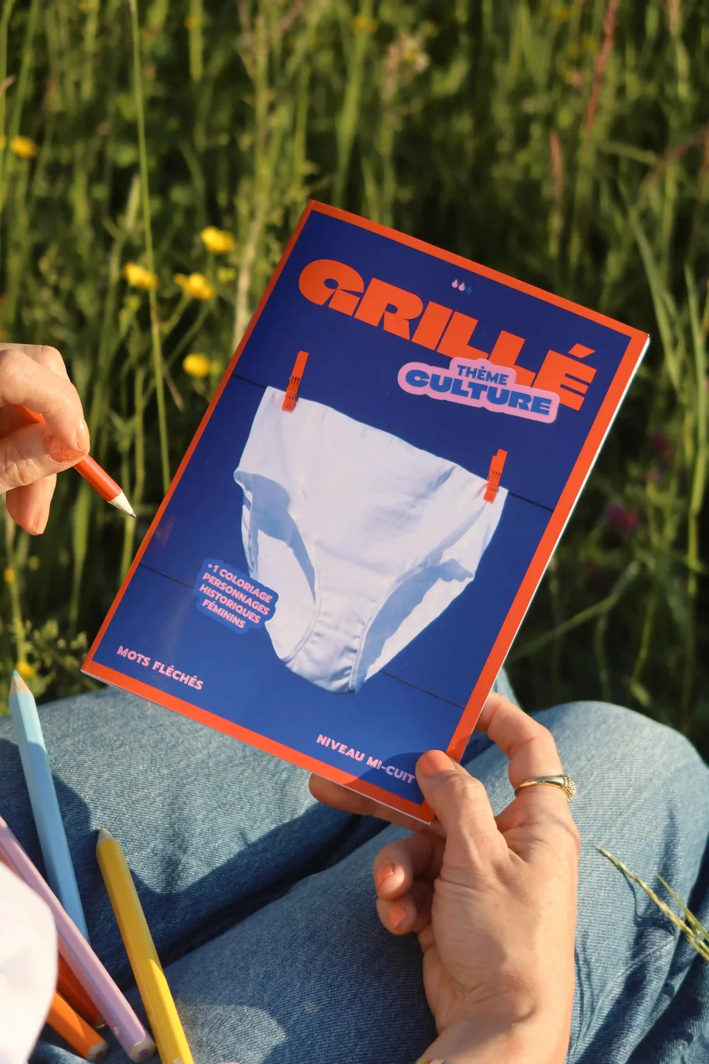 Mots Fléchés - Mi-cuit - Thème culture - Grillé