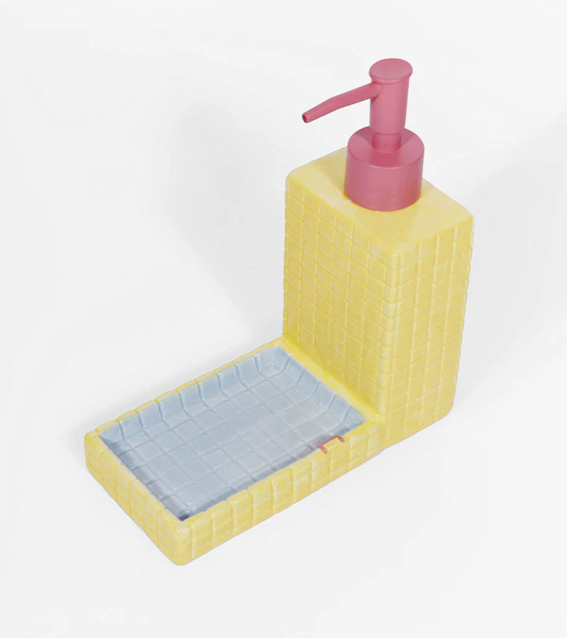 Distributeur de savon - Piscine - L'expressionist