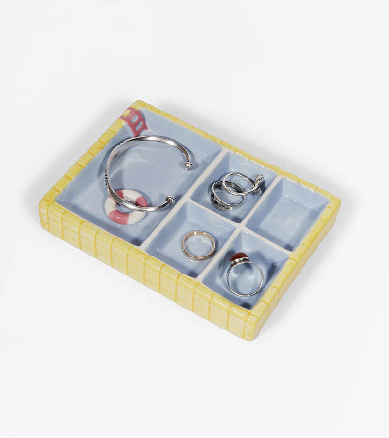 Repose-bijoux - Piscine - L'expressionist